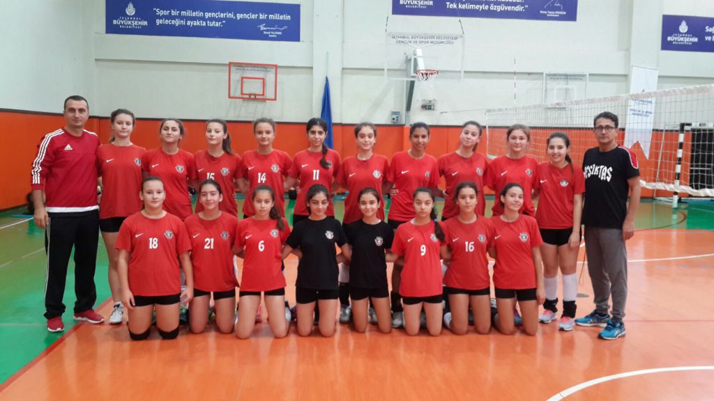 RÜZGAR SK VOLEYBOLDA SEZON HAZIRLIKLARINA BAŞLADI.
